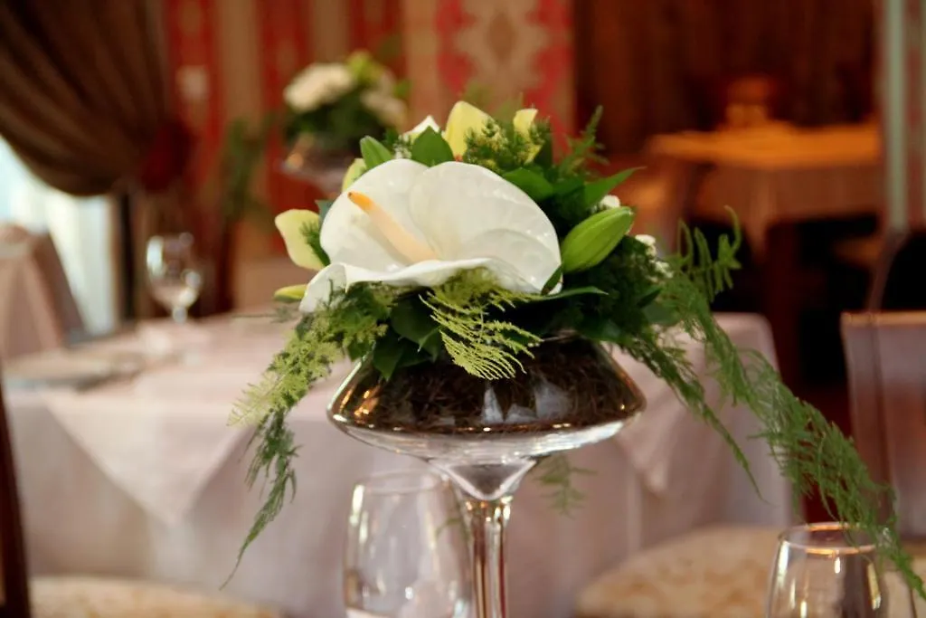 Anastasia Boutique Aparthotel Sofia 3*,